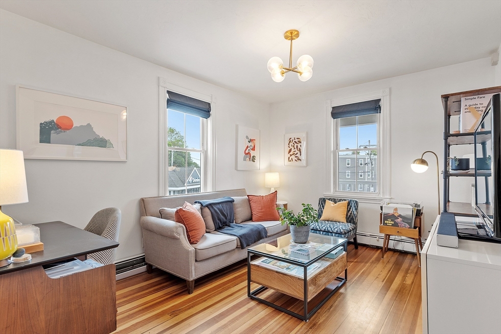 401 Cabot St, Beverly