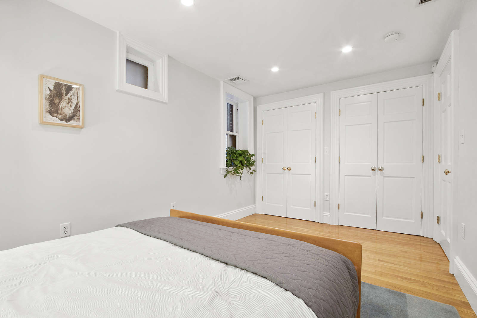 244 Beacon St, Back Bay