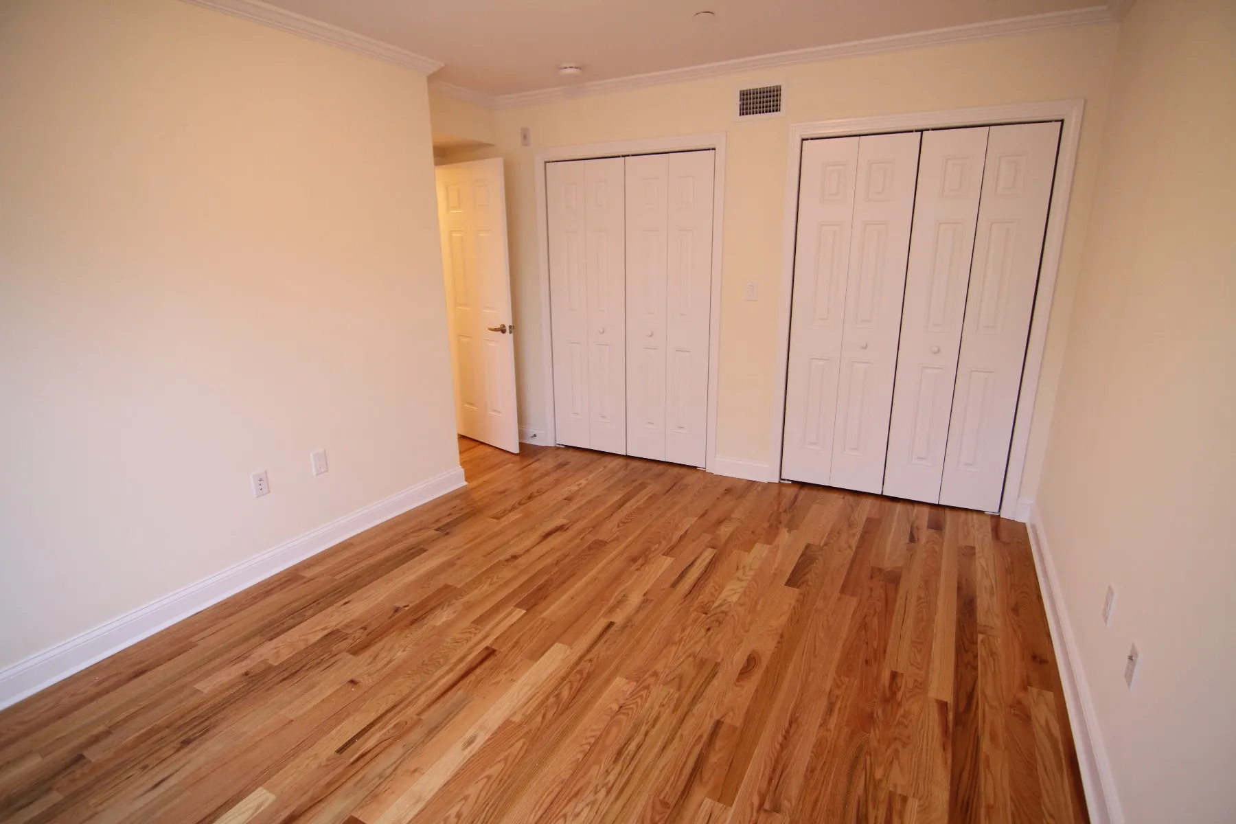 55 Langdon St, Neighborhood Nine