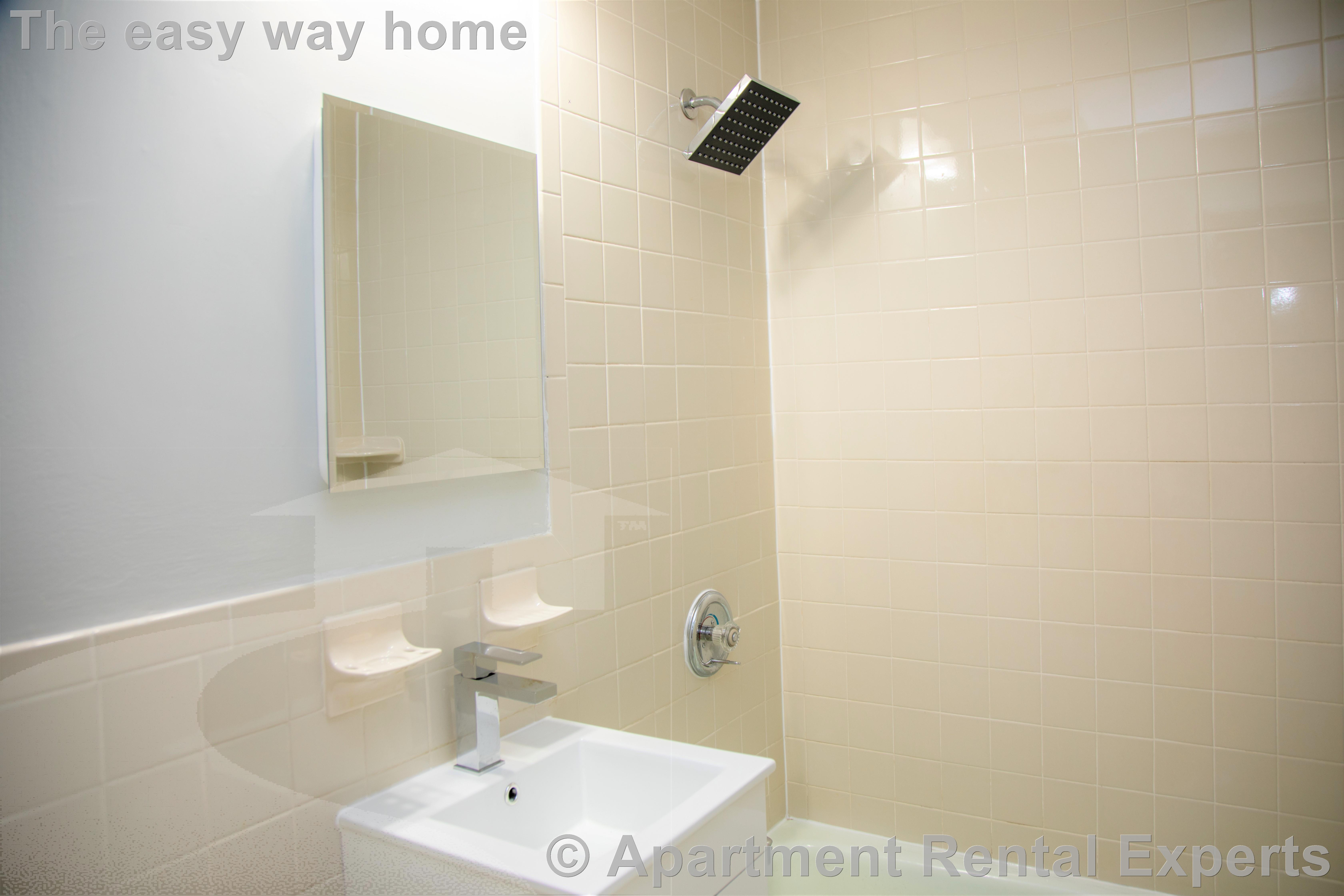 14 Murdock St, Ball Square