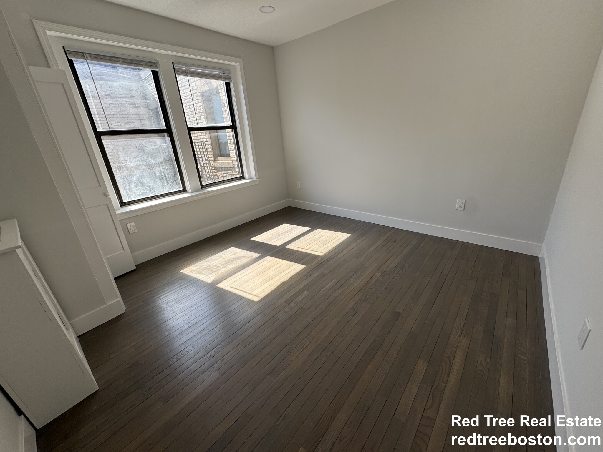 11 Peterborough St, Fenway