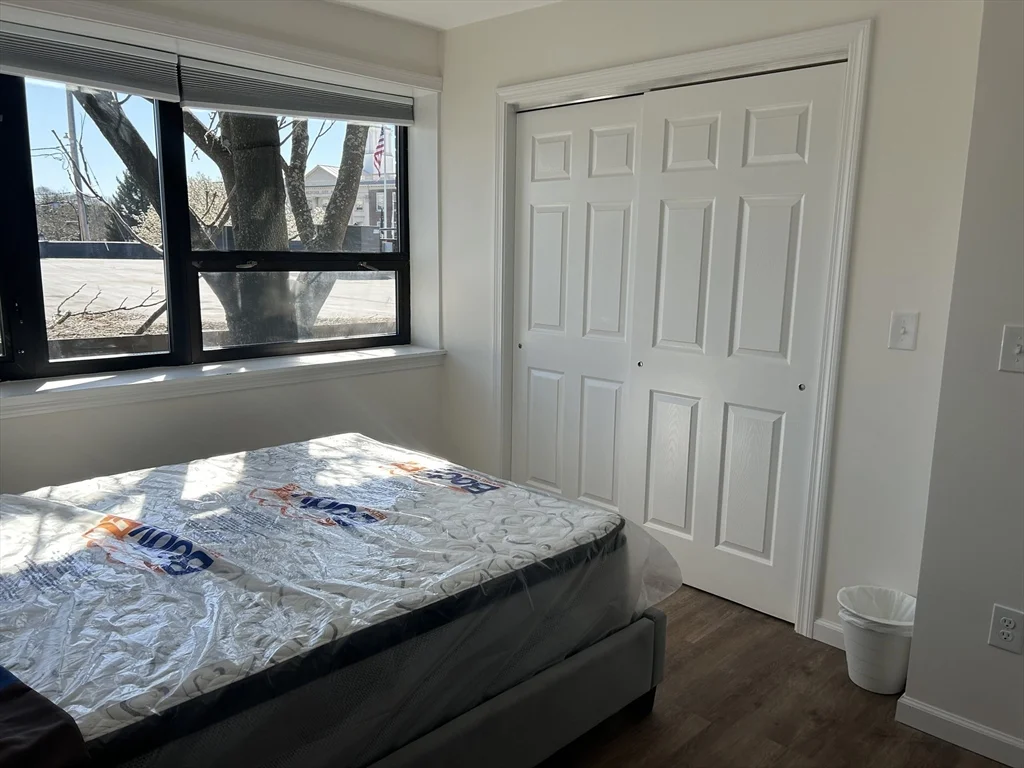 64 Salem St, Medford