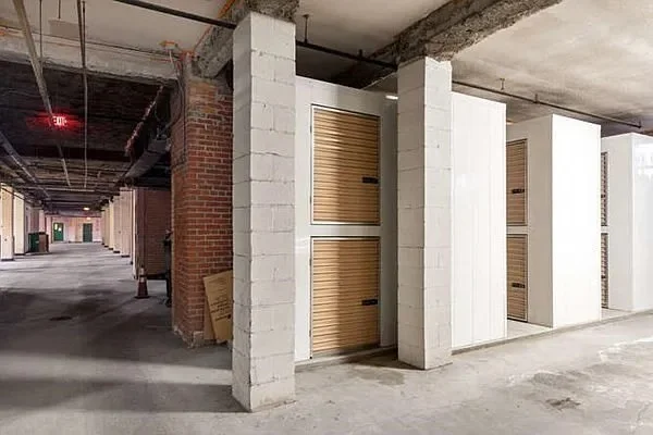 48 Forest St, Medford