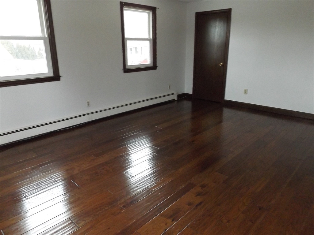 28 Greenwich St, Attleboro