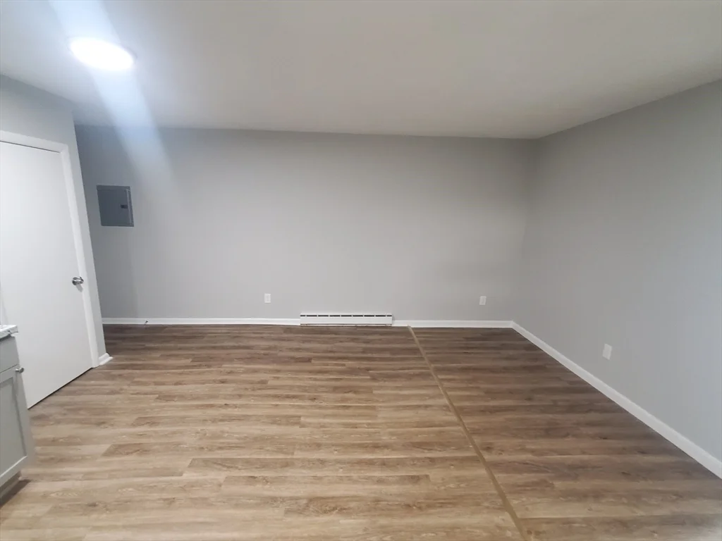 760 Cummins Highway, Mattapan