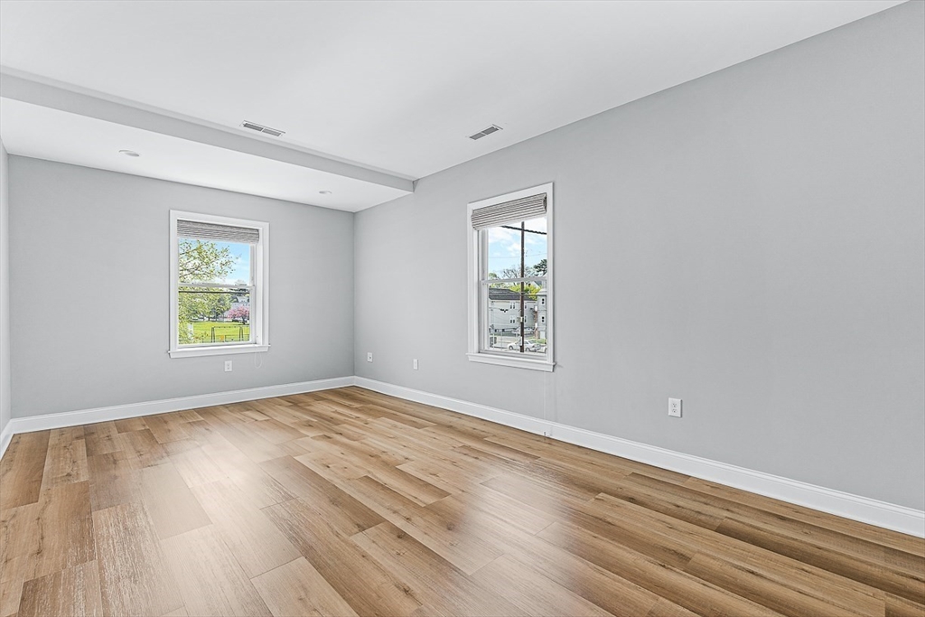 76-78 Bradbury Ave, Medford