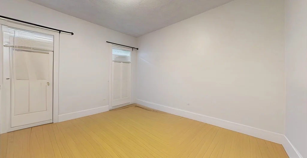 34 Saranac, Dorchester