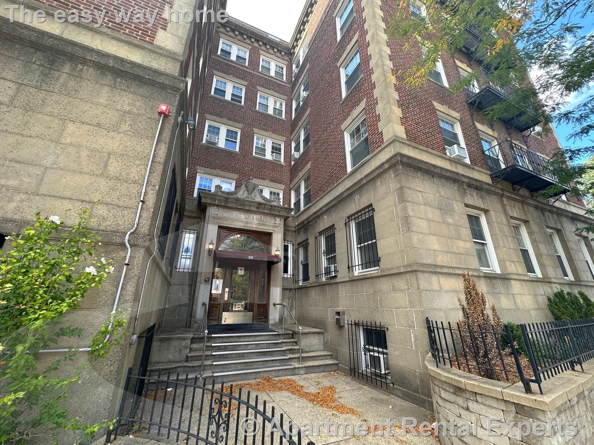 36 College Ave, Davis Square