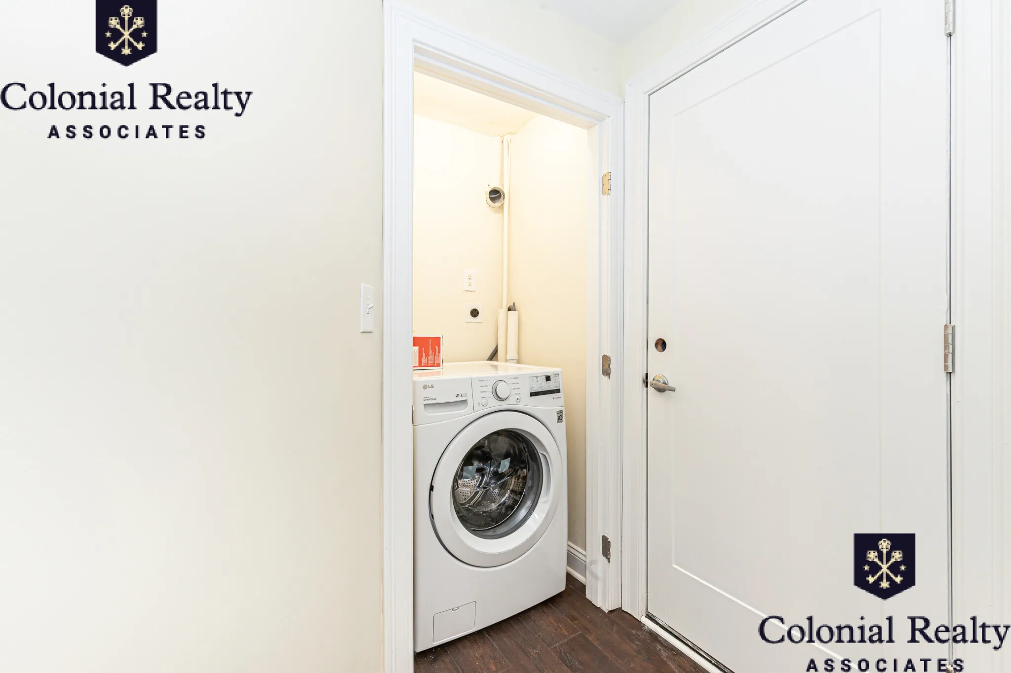 48 Caldwell Rd, West End