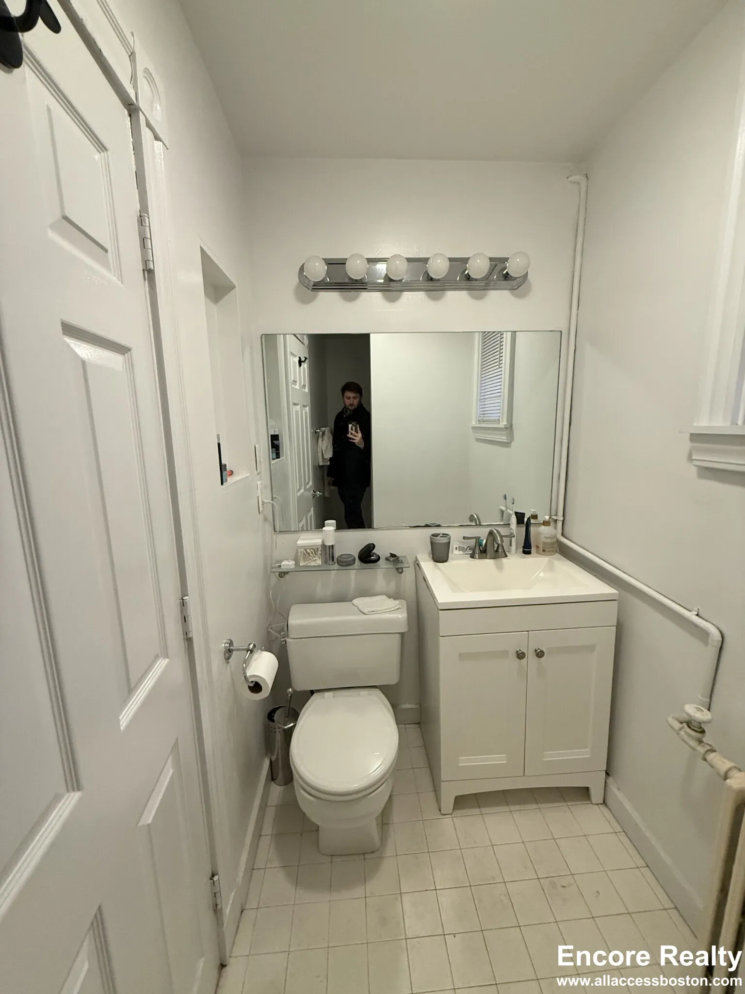 82 Phillips St, Beacon Hill