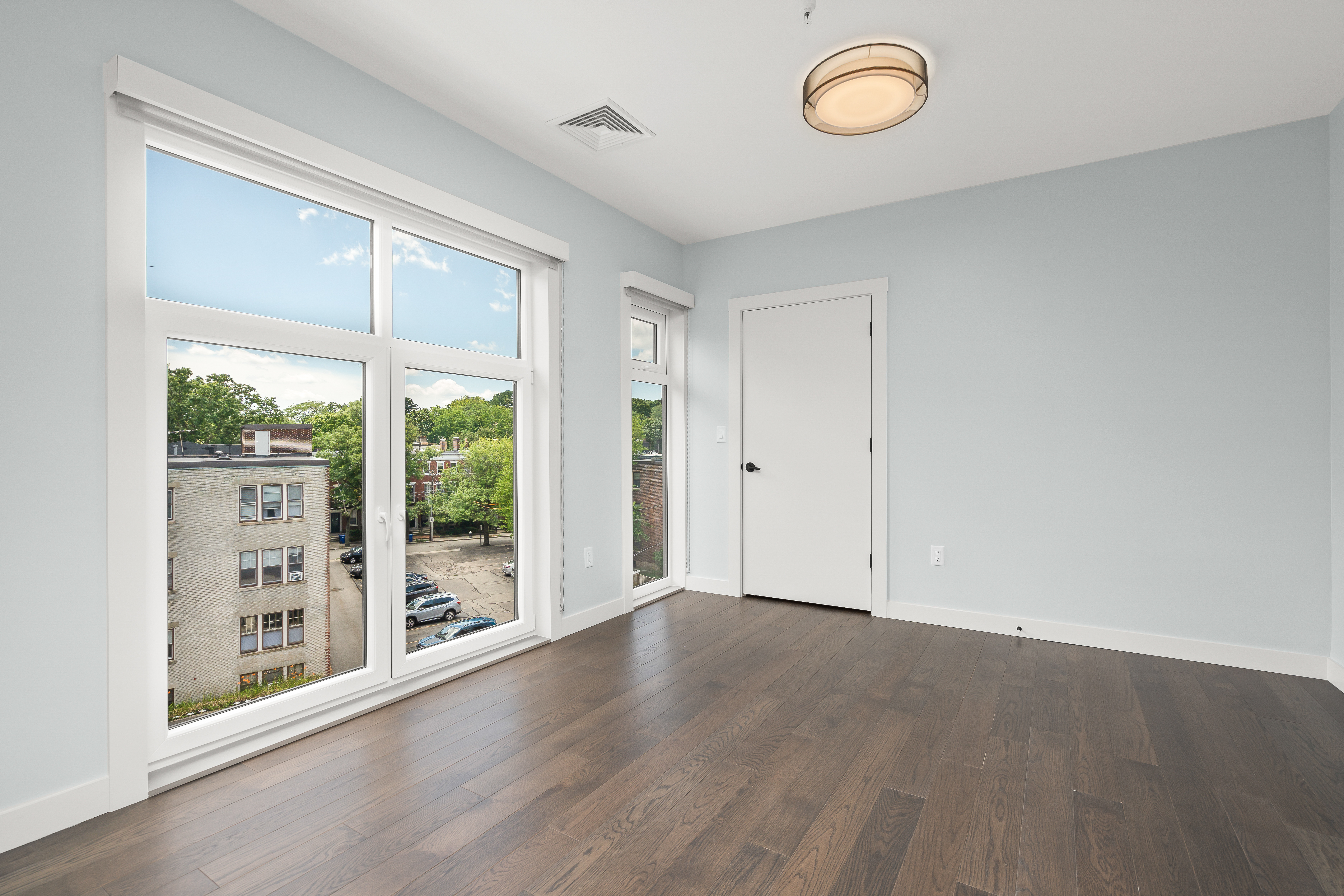 54 Auburn St, Coolidge Corner