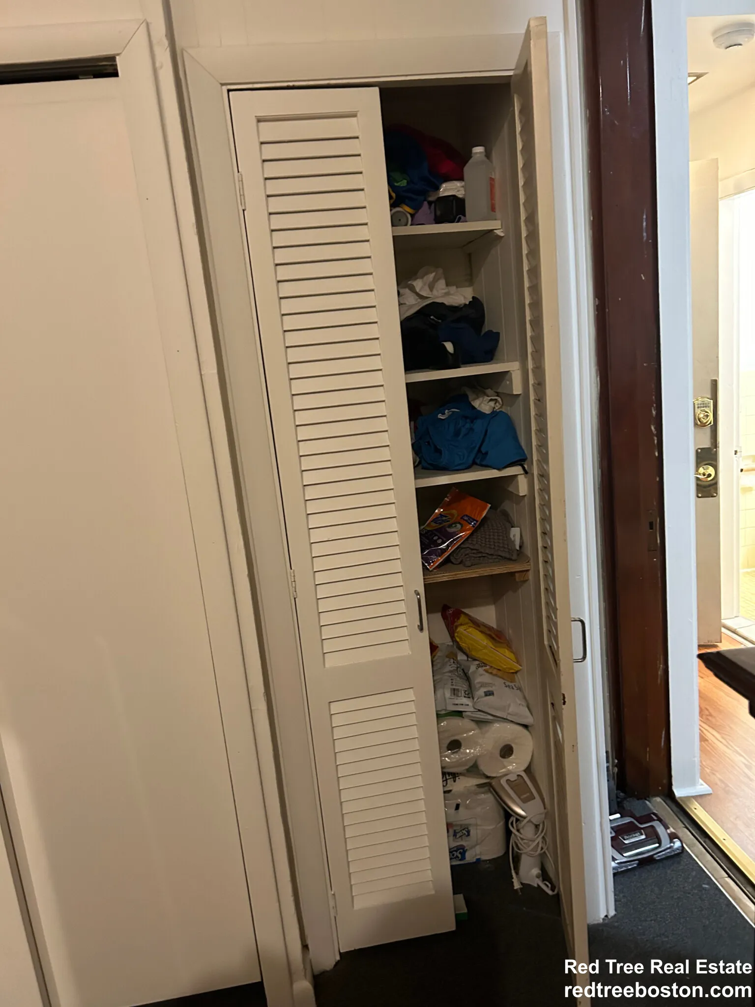 27 Bay State Rd, Fenway