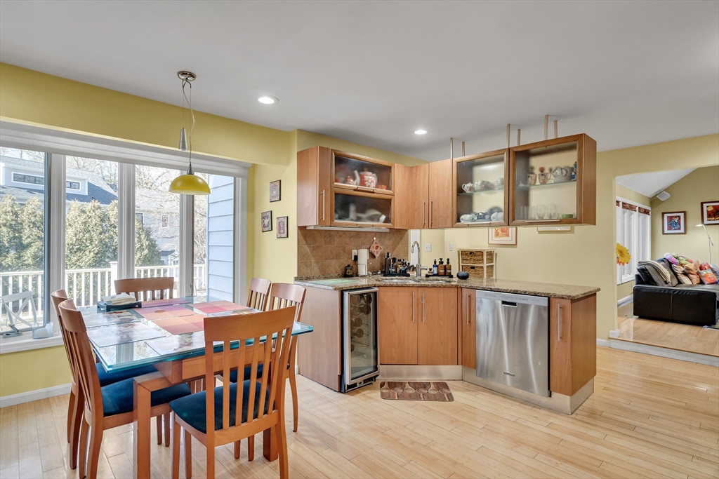 829 Chestnut St, Waban