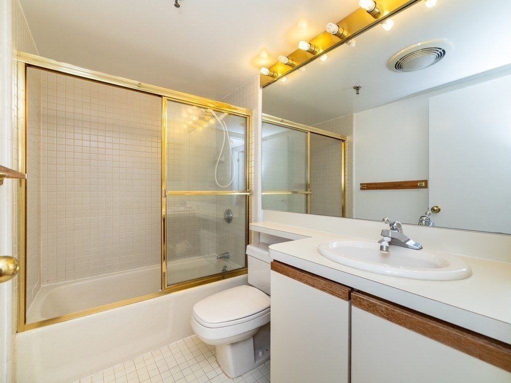 20 Webster St, Coolidge Corner