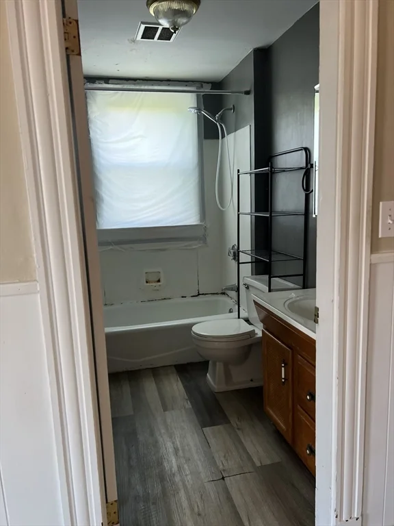 179-181 Grove St, Zip 01832