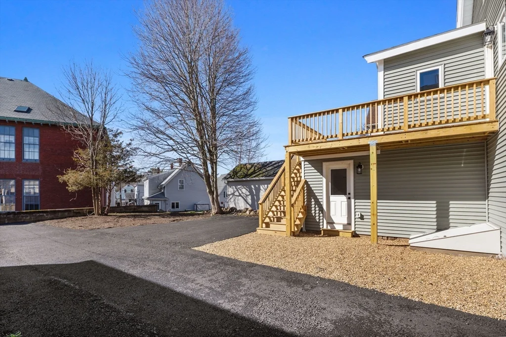 20 Beacon St, Gloucester