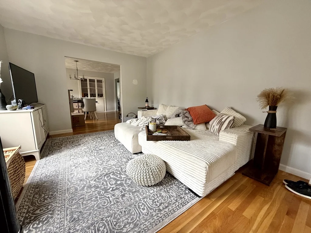 15 Putnam St, Watertown