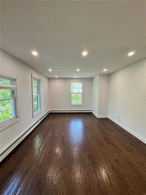 229 Broadway, The Port