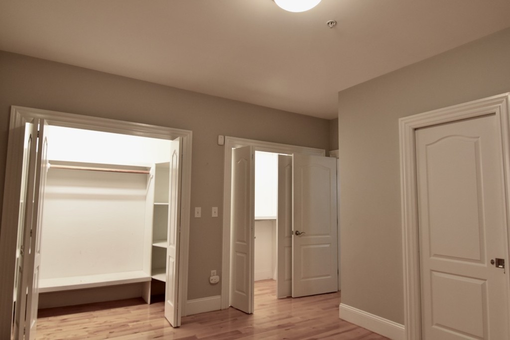 360 Dorchester St, South Boston