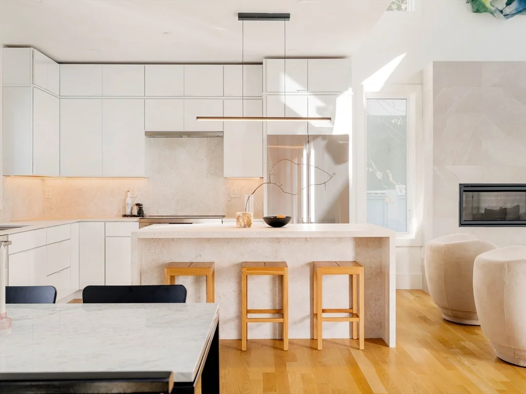 205 Pearl St, Cambridgeport