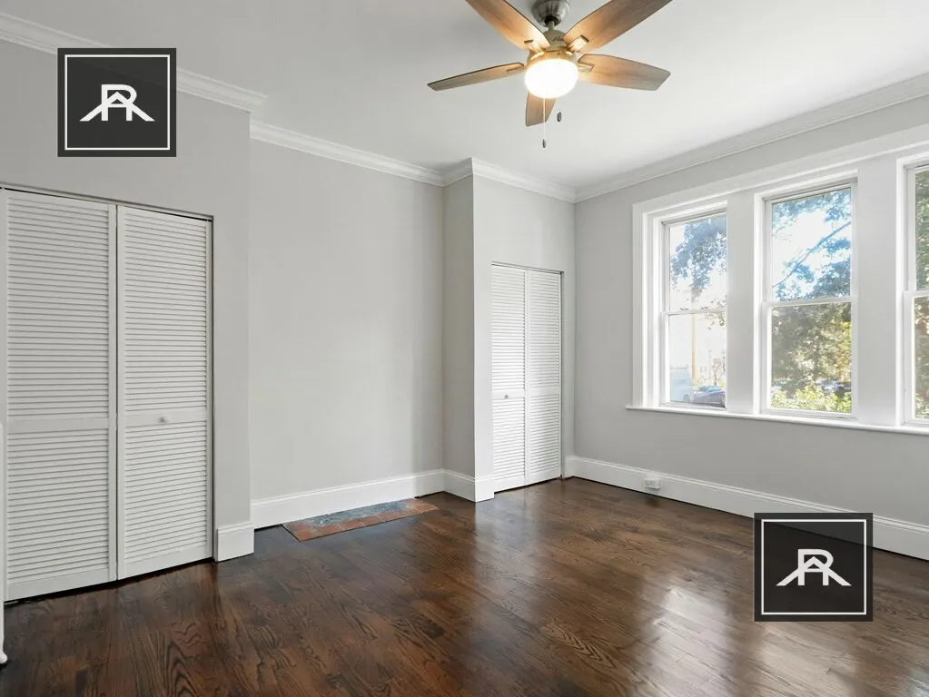 330 Saint Paul St, North Brookline