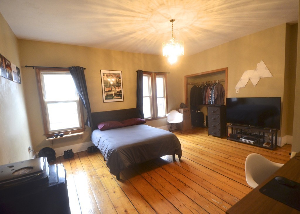 9 Sewall St, Mission Hill