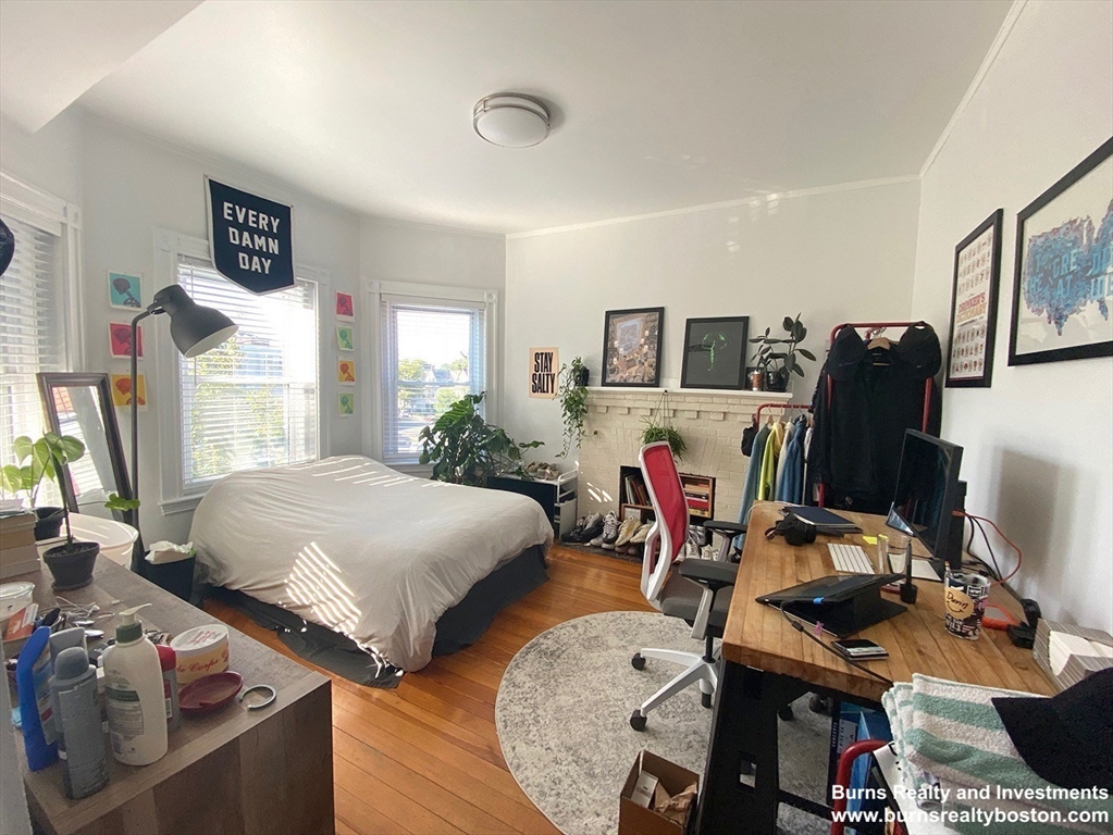 8 Cherry St, Spring Hill