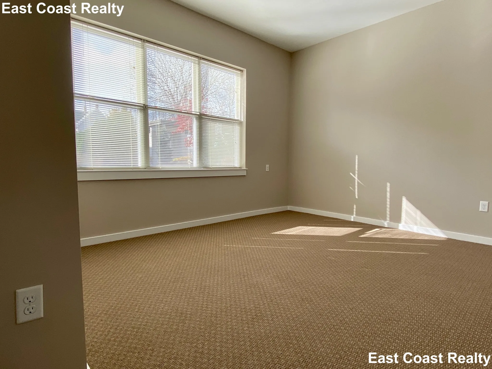 625 Mcgrath Highway, East Somerville