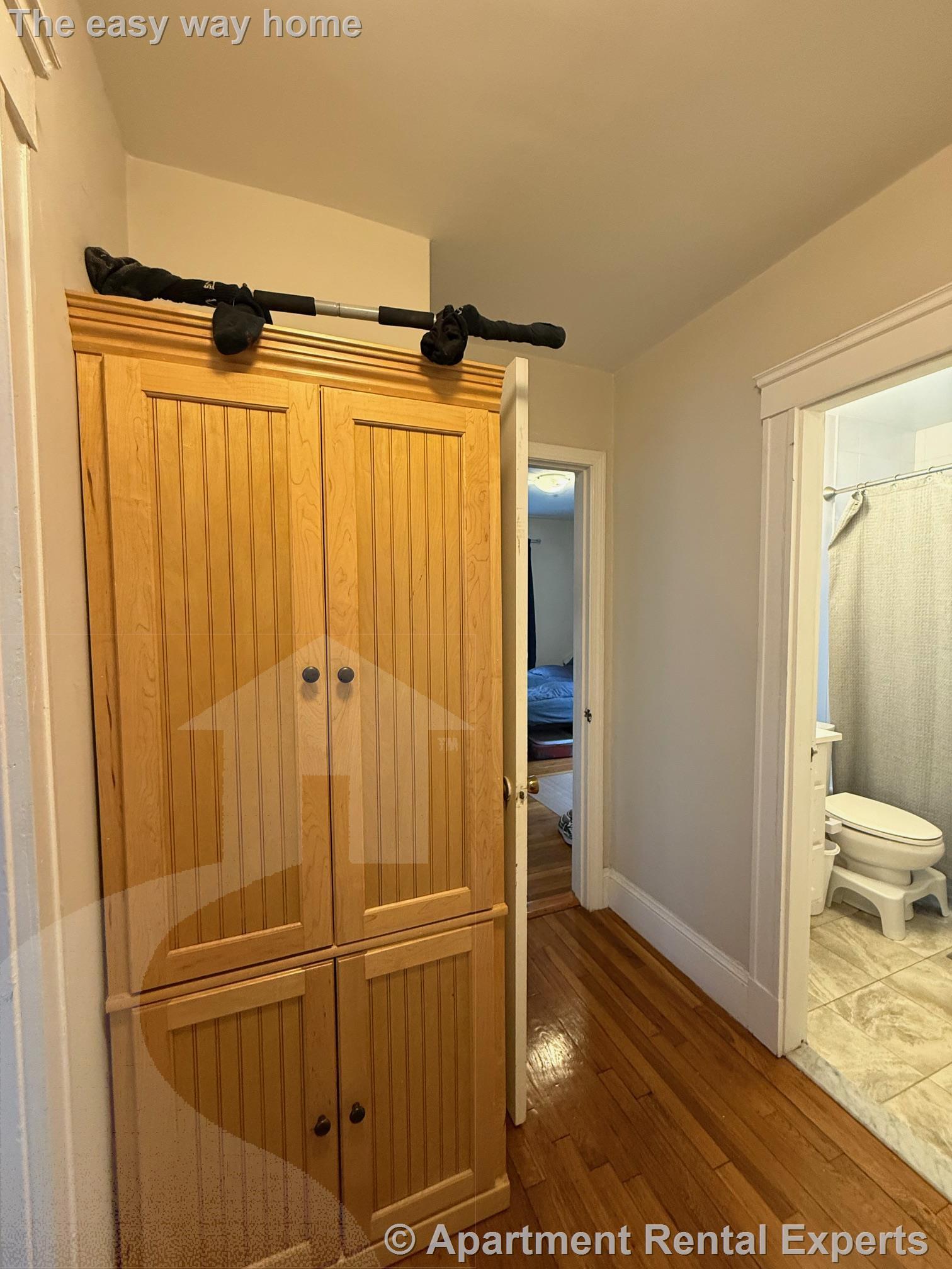 17 Milton St, Davis Square