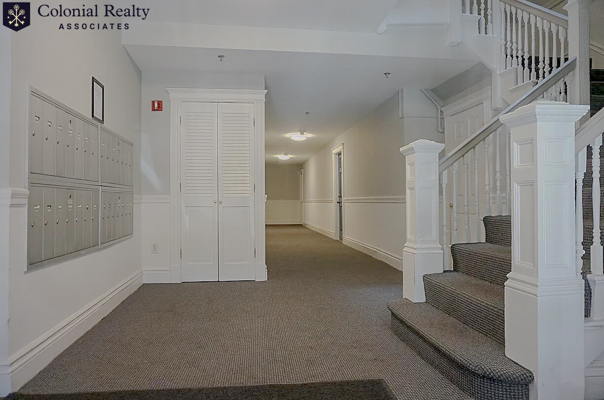 6 Camelot Ct, Brighton