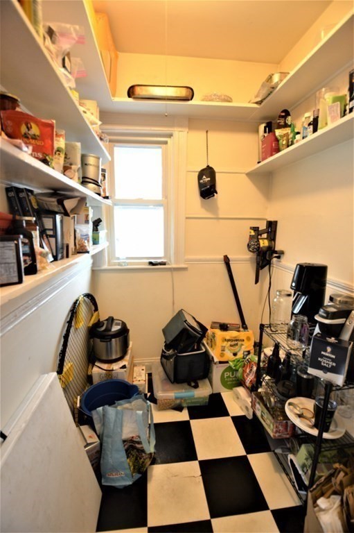 67 Washburn Ave, North Cambridge