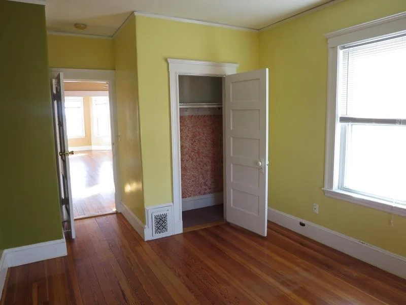 44 Temple St, Somerville