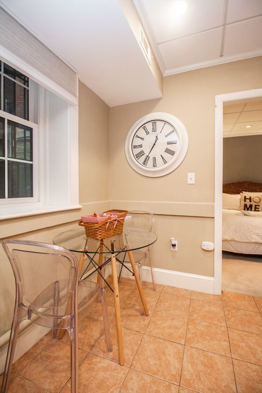 1253 Beacon St, Coolidge Corner