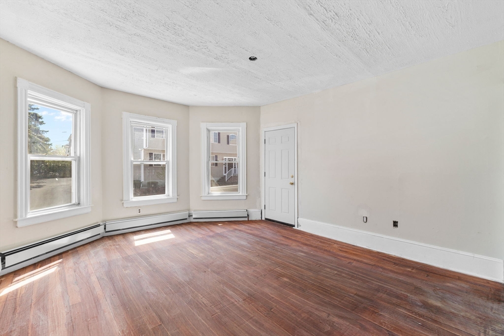 109 Davis St, New Bedford