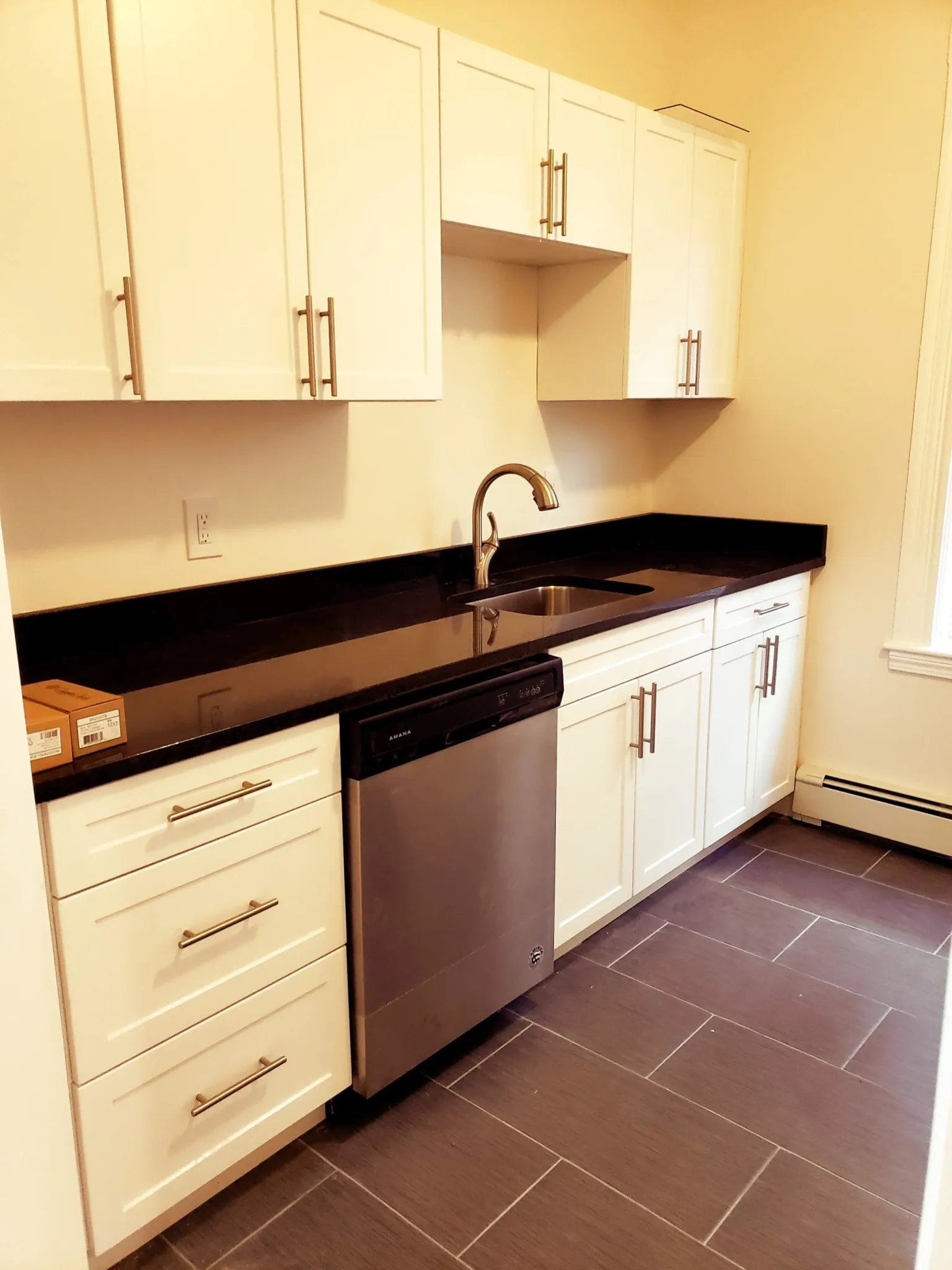 101 Calumet St, Mission Hill