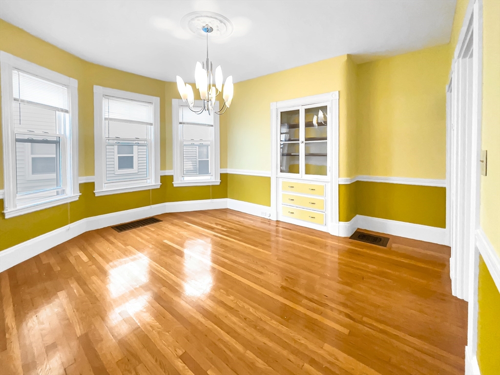 25 Tower St, Jamaica Plain