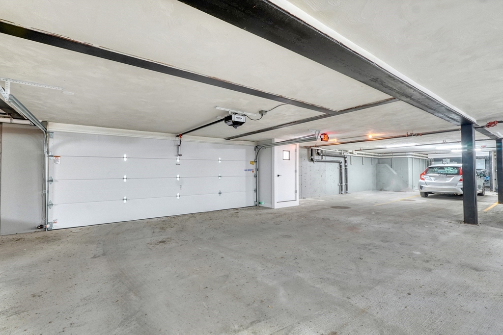 214 Havre St, East Boston