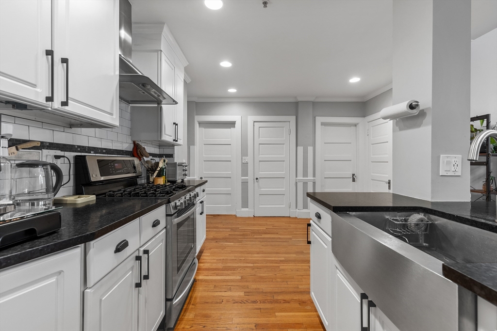 195 Saint Paul St, Brookline