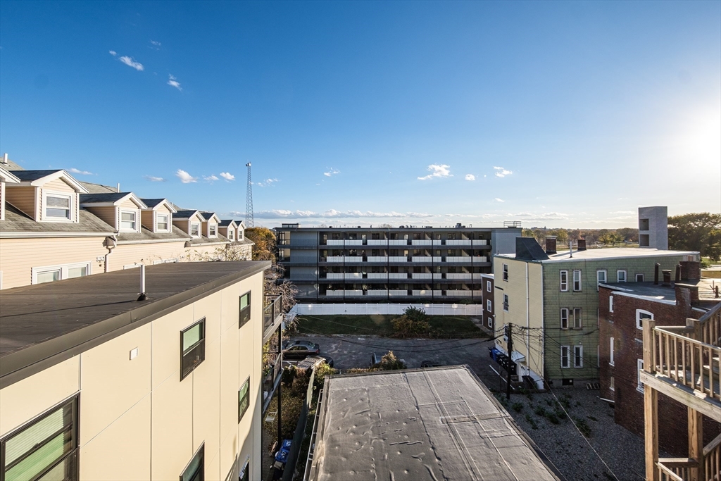 351 East 8th St, South Boston