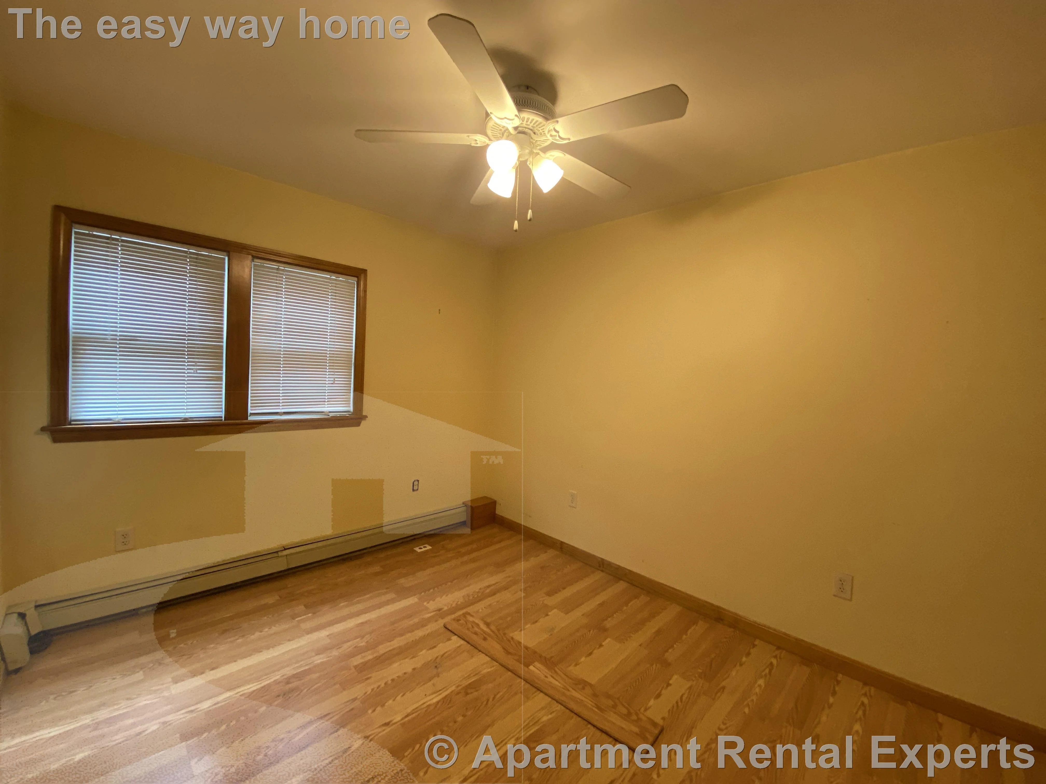 64 Paris St, Medford Square