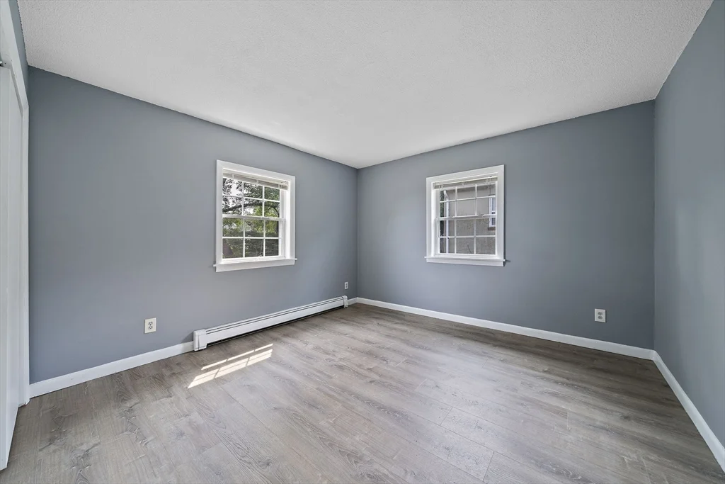 52 Beach St, Plymouth