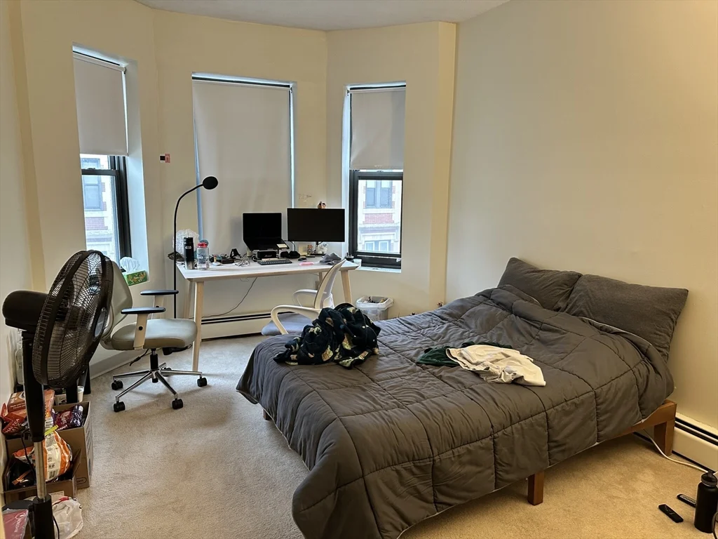 5 Royce Rd, Brighton