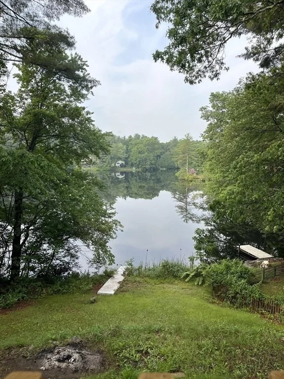 56 Shore Dr, Upton