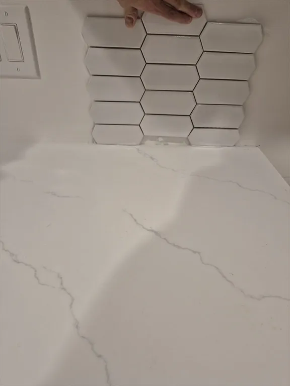 5 Lakeview Ave, Peabody