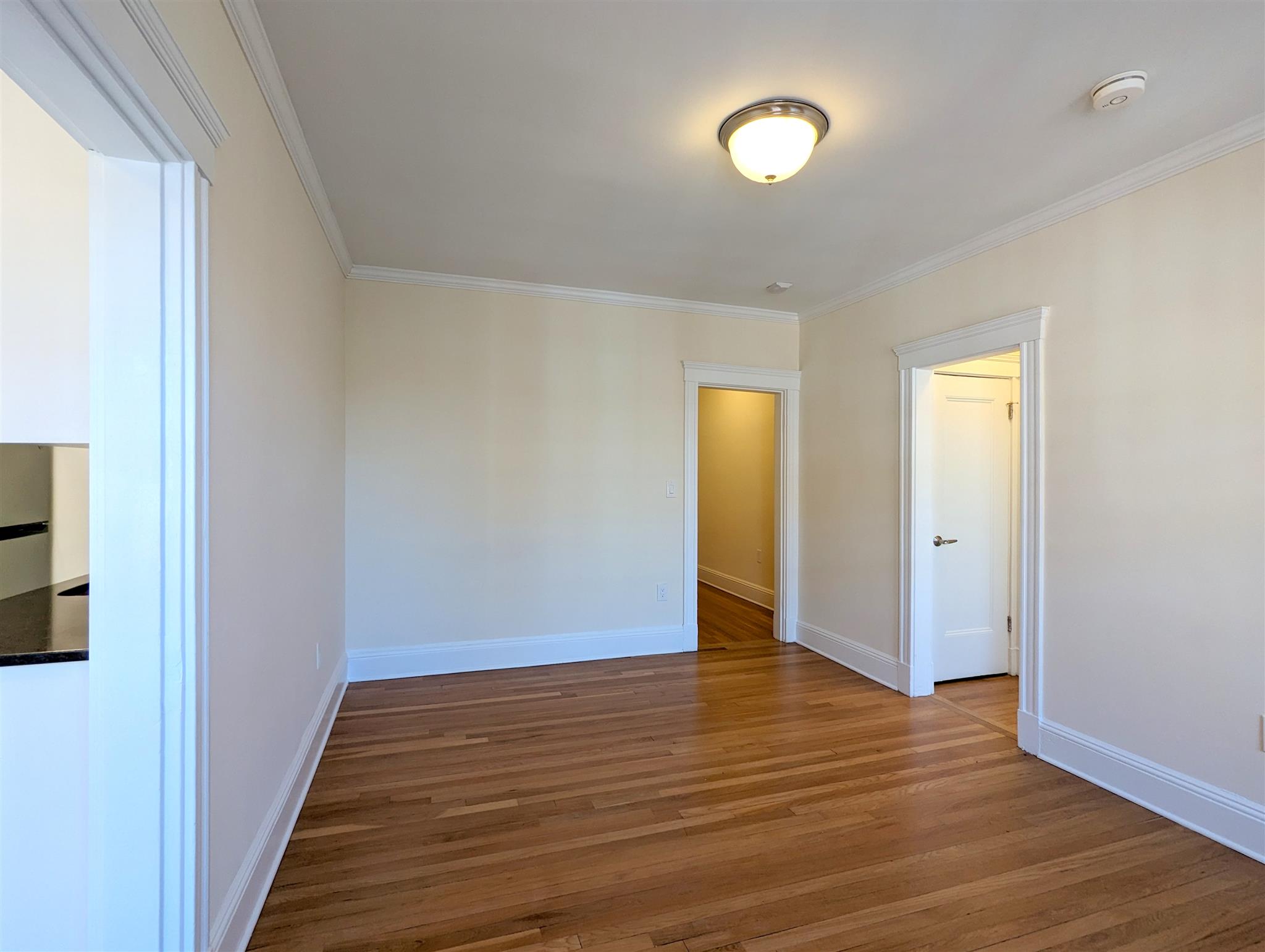 22 Chauncy St, Neighborhood Nine