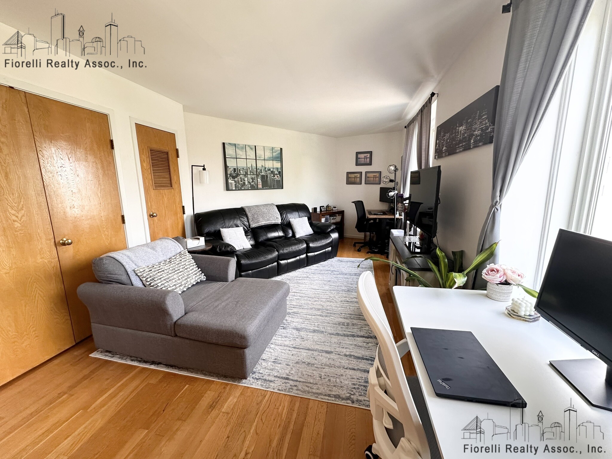 414 Commercial St, North End