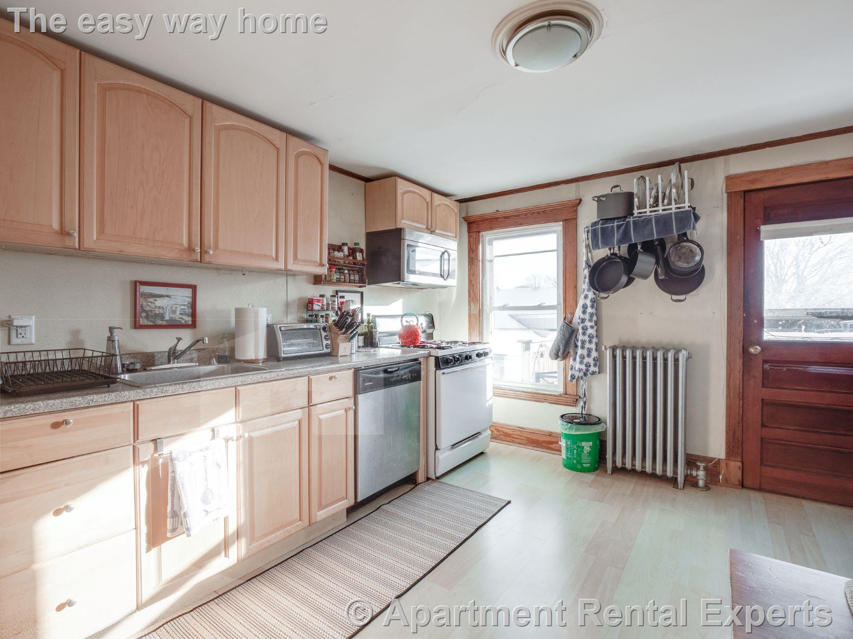 60 Powderhouse Blvd, Davis Square