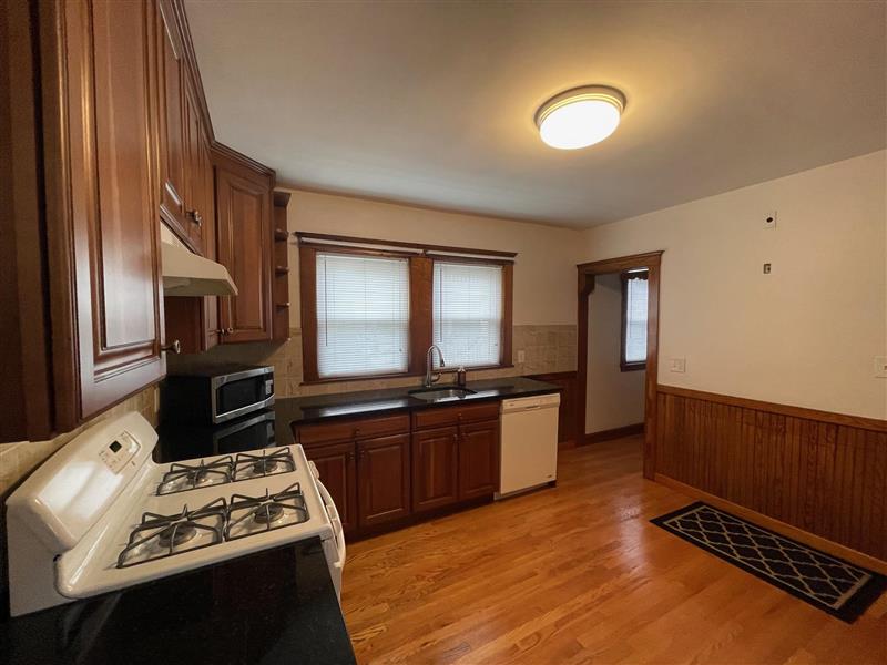 3 Edgar Ct, Winter Hill