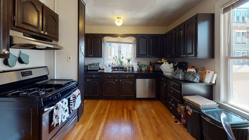 27 Falcon, Eagle Hill