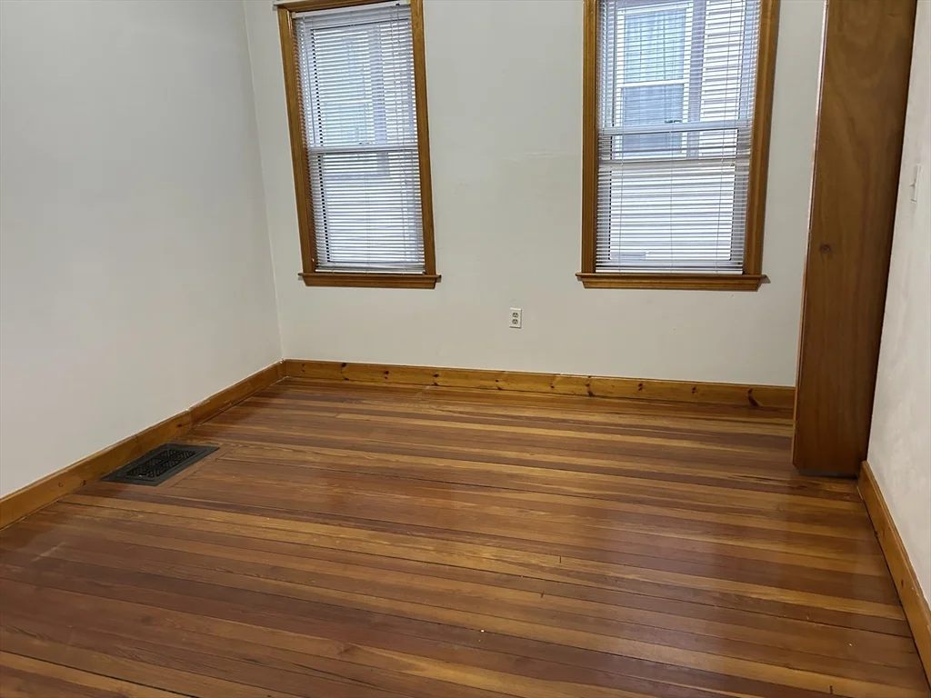 9 Starbird St, Malden